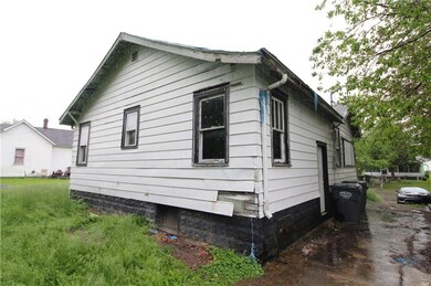 1910 Arrow Ave, Anderson, IN 46016 - photo 4