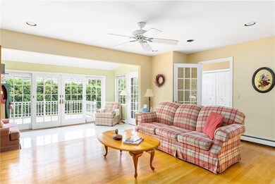 8 Tobin Ln, Bristol, RI 02809 - photo 6
