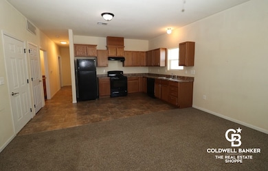 911 N Sunflower Ln, Ulysses, KS 67880 - photo 3