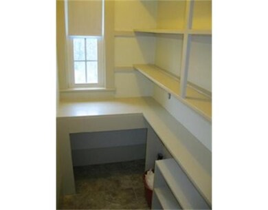 1 Peck St unit 2, Kingston, MA 02364 - photo 4