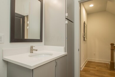 607 W 2nd Ave, Columbus, OH 43215 - photo 4