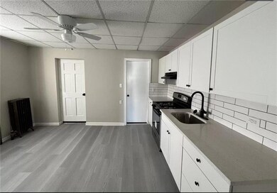 254 E Fairview St, Allentown, PA 18109 - photo 3