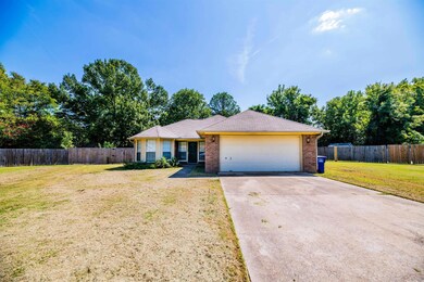 2807 Westport Cir, Conway, AR 72034 - photo 2