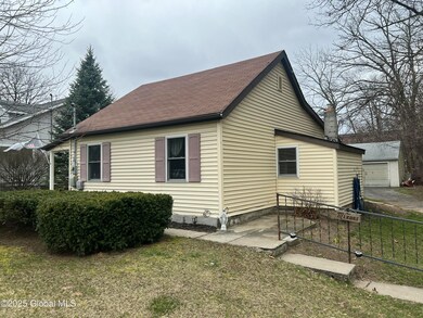 14 Mountain View Ave