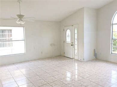 2320 Flamingo Lakes Dr, Kissimmee, FL 34743 - photo 4