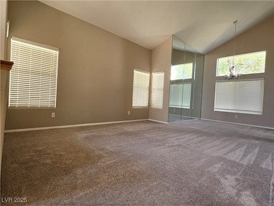 1817 Summit Pointe Dr, Las Vegas, NV 89117 - photo 5