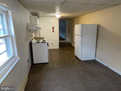 45 N Green St unit 5, Berkeley Springs, WV 25411 - photo 6