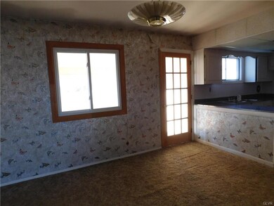 574 Miller Ln, Whitehall, PA 18052 - photo 5
