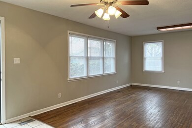 716 Darrell Ave, Franklin, KY 42134 - photo 3