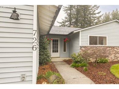 726 SW 20th Cir, Troutdale, OR 97060 - photo 2