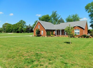 33 Old Stone Cir, Manchester, TN 37355 - photo 3