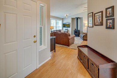 19911 Poplar St, Bend, OR 97702 - photo 5