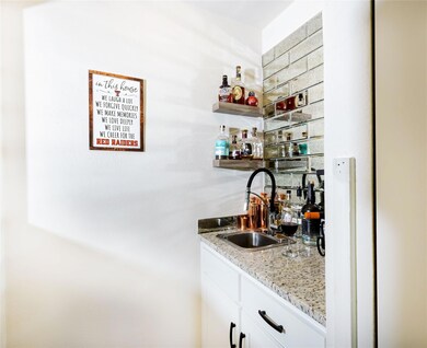 6532 Sherri Ln, North Richland Hills, TX 76182 - photo 6