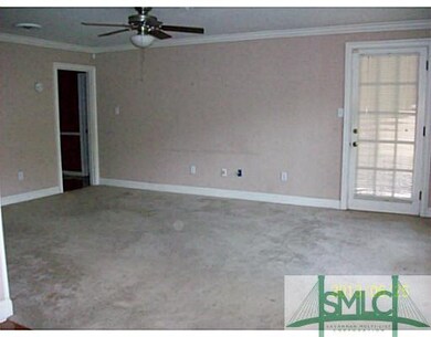 Den/Family/Great Room. Great room has ceiling fan 