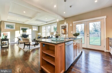 609 Lincoln Ave, Falls Church, VA 22046 - photo 5