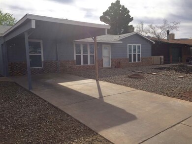 401 Plainview Dr, Alamogordo, NM 88310 - photo 2