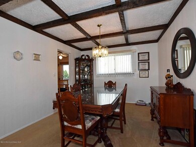 003_Dining Room