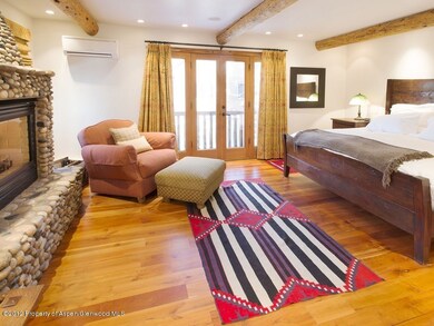Master bedroom AI
