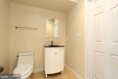 5122 E St SE, Washington, DC 20019 - photo 4