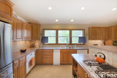 13240 Beckwith Dr NE, Lowell, MI 49331 - photo 3