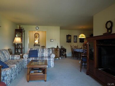 895 Cold Spring Rd, Allentown, PA 18103 - photo 6