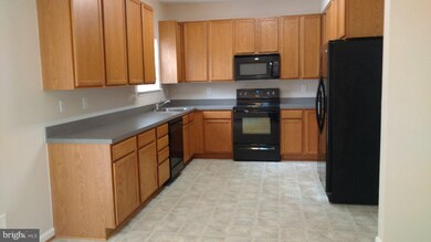 209 Sycamore Rd, Curtis Bay, MD 21226 - photo 2