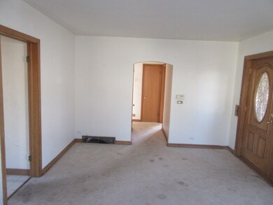 615 Manchester Ave, Westchester, IL 60154 - photo 2