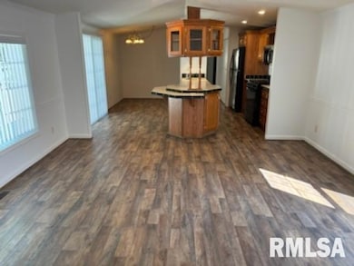 1500 N Bruns Ln unit 12, Springfield, IL 62702 - photo 3