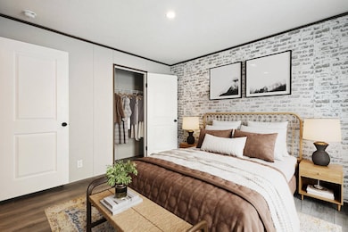 Actual Layout May Differ