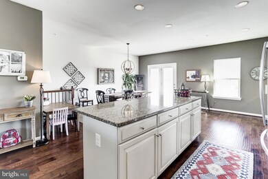 913 Magnolia Blossom Ct, Sykesville, MD 21784 - photo 7