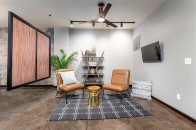 TV-Office-Reading-Guest room Possibilites