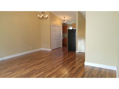 875 Mammoth Rd unit 107, Manchester, NH 03104 - photo 6
