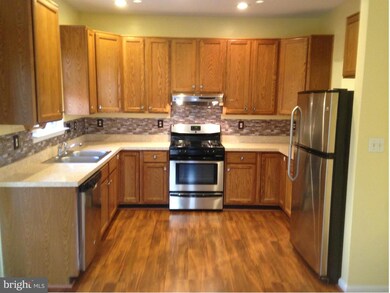 2463 Sugar Mill Way, Herndon, VA 20171 - photo 3