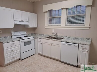 1132 E 31st St, Savannah, GA 31404 - photo 2
