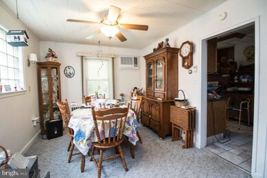 1126 Gregg Ave, Reading, PA 19607 - photo 4