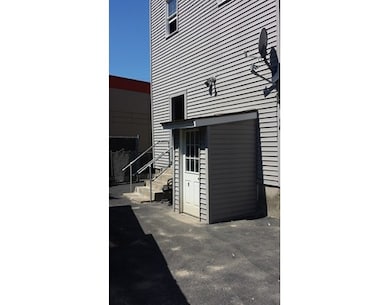 483 Beach St, Revere, MA 02151 - photo 4