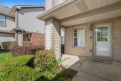 1810 Grove Ave unit 15C181, Schaumburg, IL 60193 - photo 2