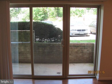 5211 Newton St unit 101, Bladensburg, MD 20710 - photo 6