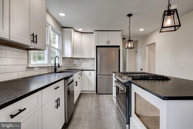 109 Ashbrook Rd, Cherry Hill, NJ 08034 - photo 3