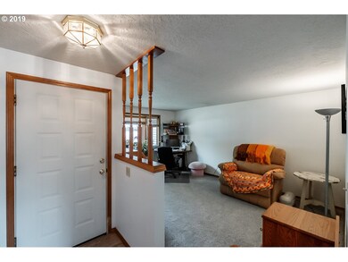 830 Fran St SE, Salem, OR 97306 - photo 3