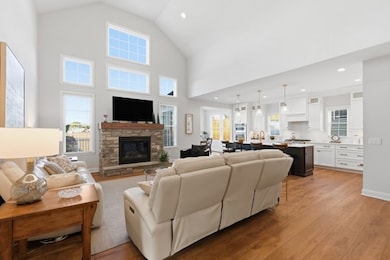 617 Presidents Dr, Canonsburg, PA 15317 - photo 7