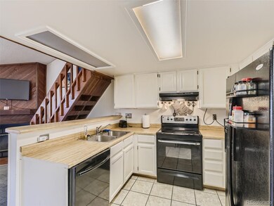 1148 S Ventura Cir unit E, Aurora, CO 80017 - photo 5