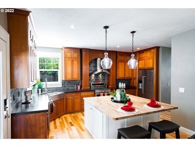 2589 Borders Dr, Eugene, OR 97404 - photo 5