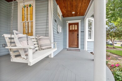 1037 Columbia St, Houston, TX 77008 - photo 3