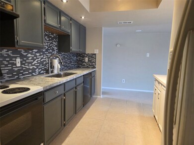 14777 Wunderlich Dr unit 1112, Houston, TX 77069 - photo 6