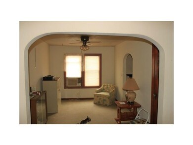 1022 8th St, Columbus, IN 47201 - photo 5