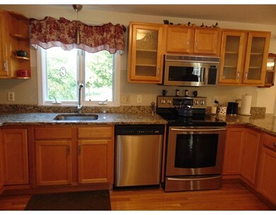 98 Longmeadow Rd, Taunton, MA 02780 - photo 6