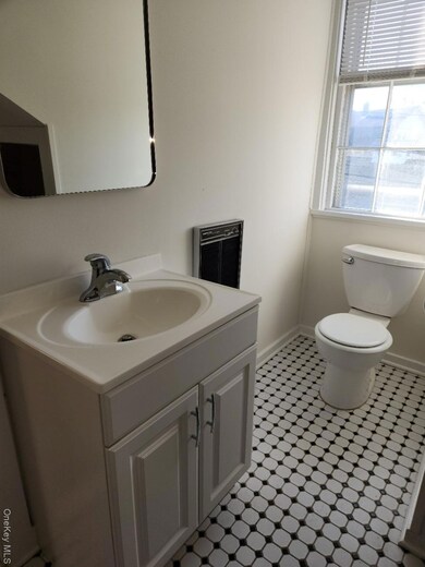 6 Willow Ave unit 3rd fl, Cornwall, NY 12518 - photo 7