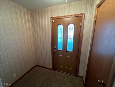 279 Parish Ave, Hubbard, OH 44425 - photo 5