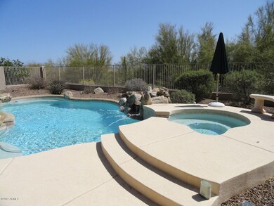 Pool & Spa